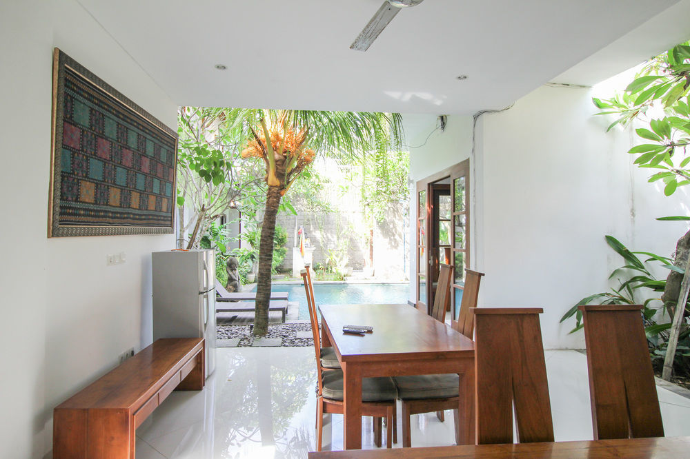 Bali Life Villas Sanur  Exterior photo